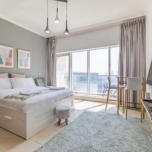 Studio met een King Size Bed
